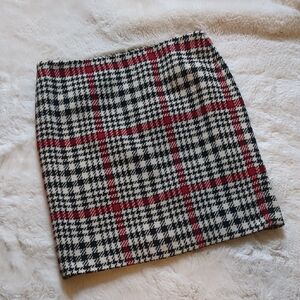 Talbots Black and Red Houndstooth Mini Skirt